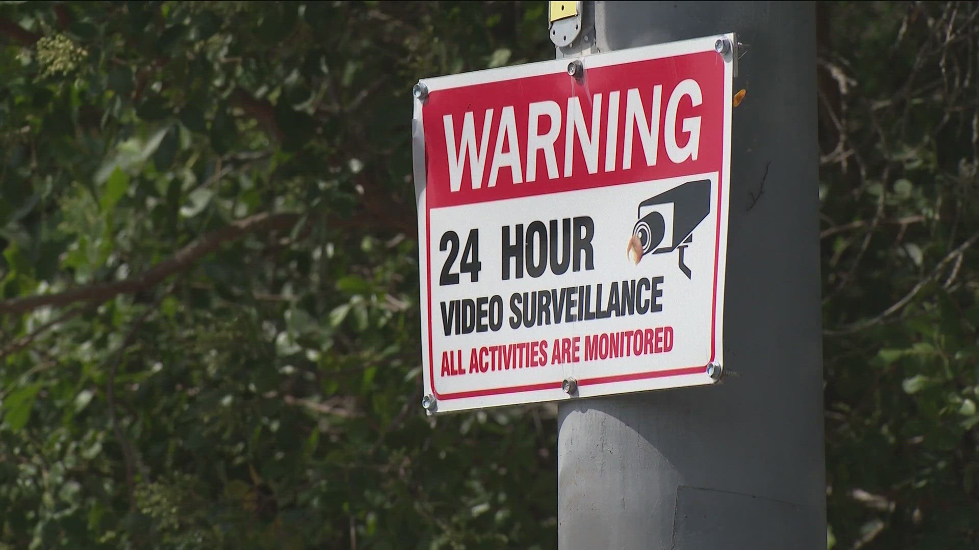 Austin police looking for repeat offenders in park burglaries | kvue.com