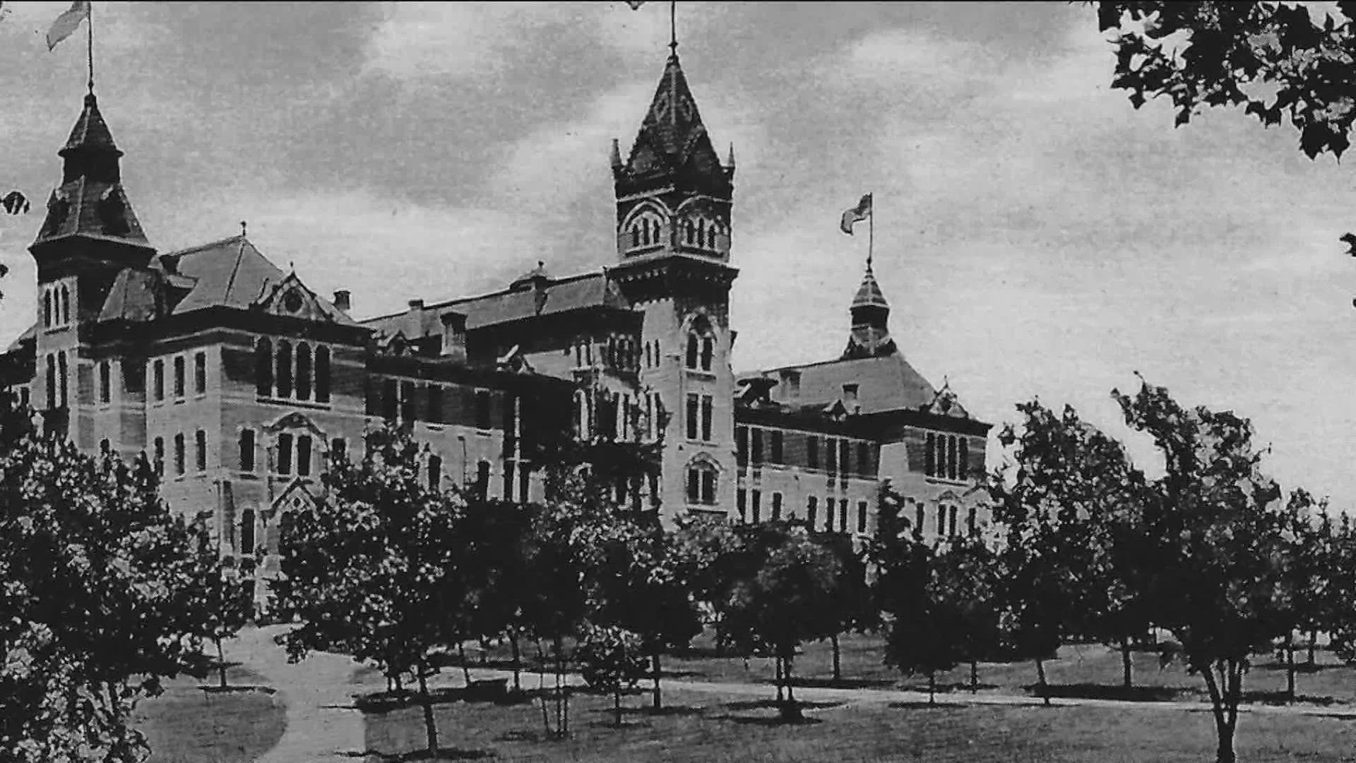 Back in the early 1900s, the University of Texas at Austin's Old Main building seemed to be home to a piano-playing ghost. KVUE's Bob Buckalew tells us the story.