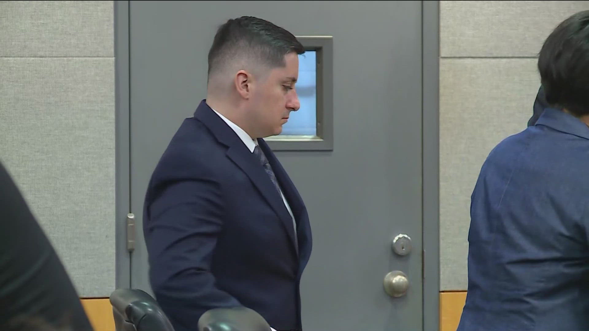 Jury to resume deliberations Monday in trial of Austin officer charged ...