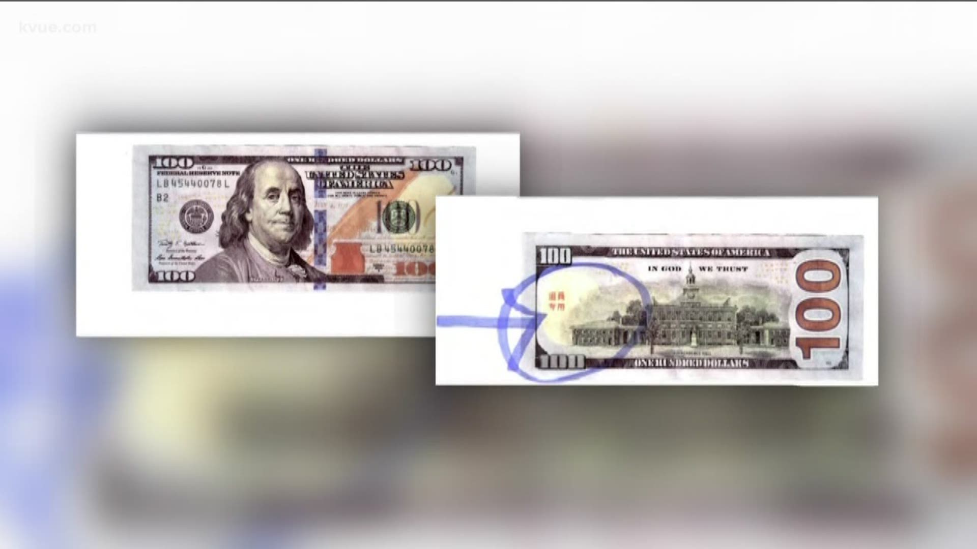 The fake bills have red Chinese letters on them.