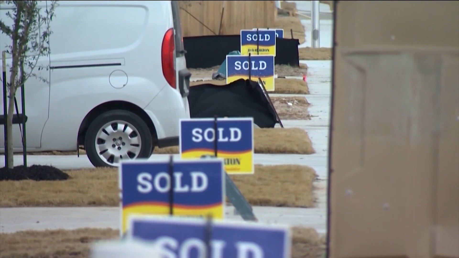 The National Association of Realtors has clarified some details about a recent lawsuit settlement that will bring changes to the real estate industry.
