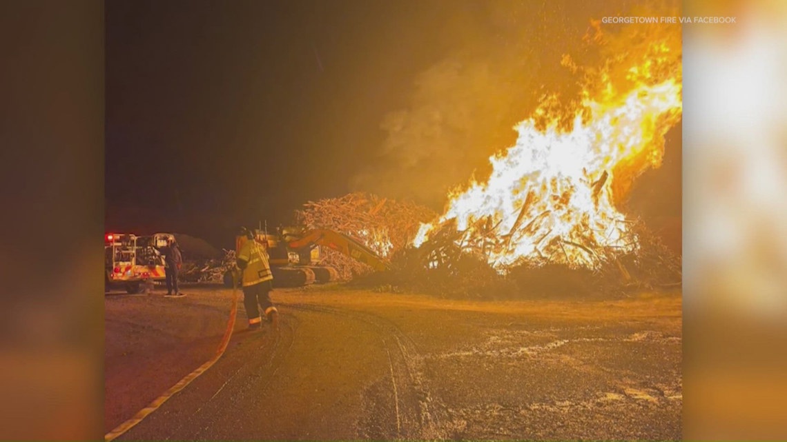 Lightning likely sparked Georgetown brush fire | kvue.com