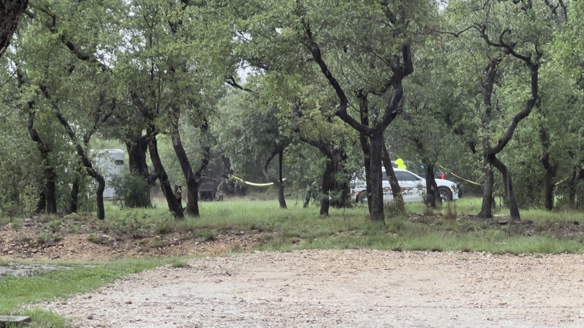 Fem döda i Cessna 421C-krasch i Wimberley – hög hastighet vid nedslaget