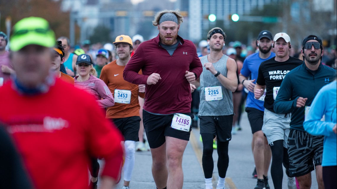 Thousands of runners take over Downtown Austin for 30th Annual Austin