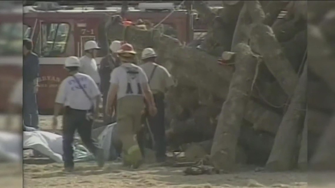 Remembering the tragic collapse of the wooden structure being built for the annual Aggie bonfire - Vimarsana News