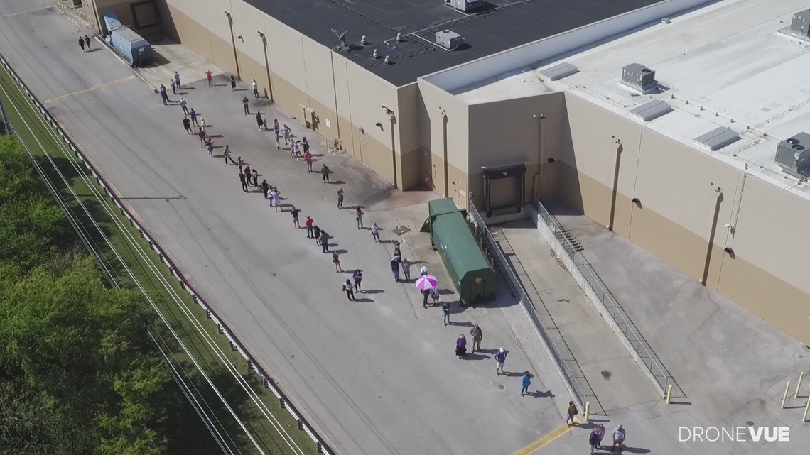 Early voting in Austin, Central Texas | Long lines, wait &hellip;