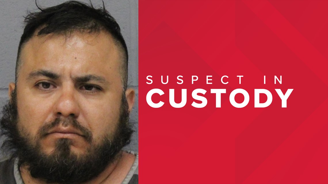 Man arrested for Red Rose Cabaret shooting in South Austin - Vimarsana News