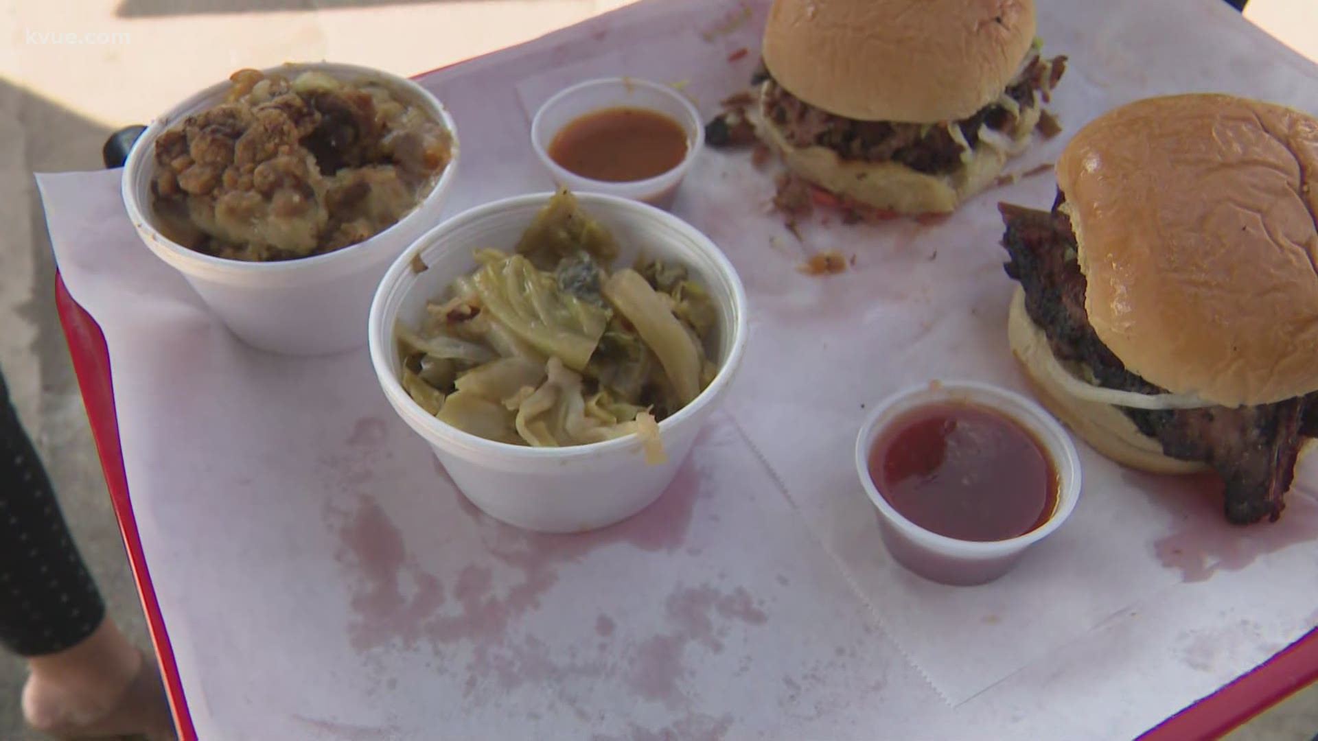 Try this Texas barbecue while supporting local.