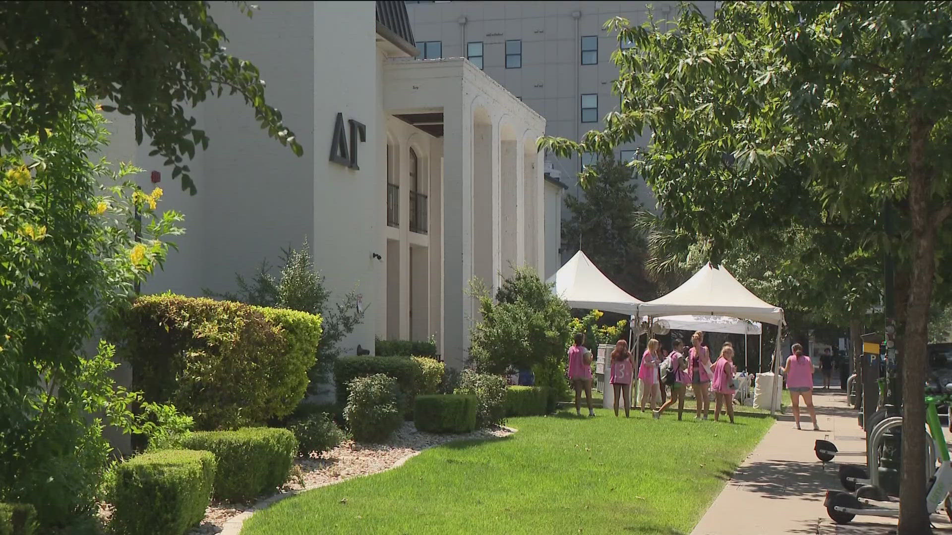 UT students rushing sororities report harassments from unhoused 