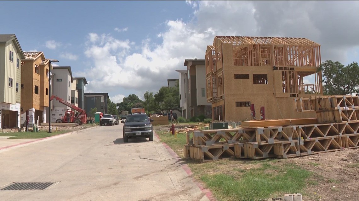 Austin ranks first in housing permit approvals, study says