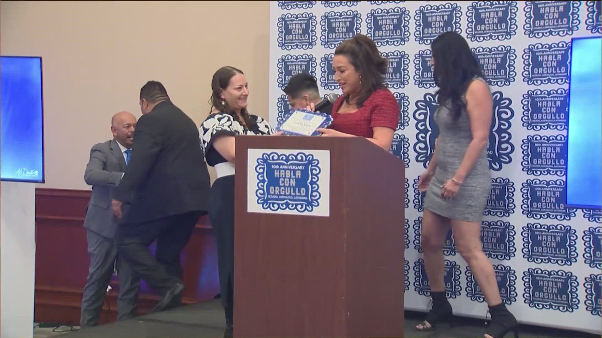 KVUE Daybreak's Yvonne Nava won an award at the Habla Con Orgullo Awards.