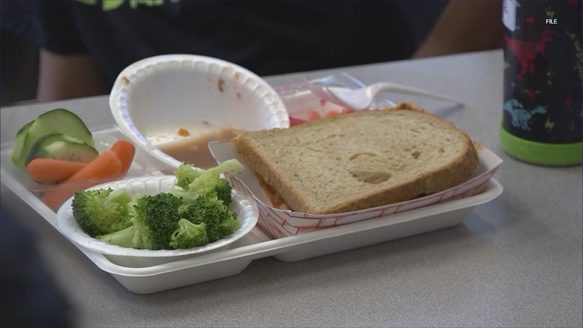 Texas activists urge Gov. Abbott to fund summer lunch program for low-income children