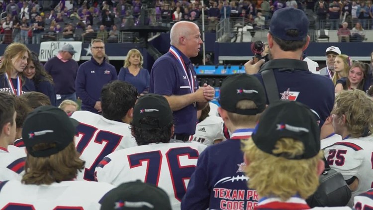 'Wouldn't trade any second of it': Wimberley HS loses to Carthage in state title game, 42-0