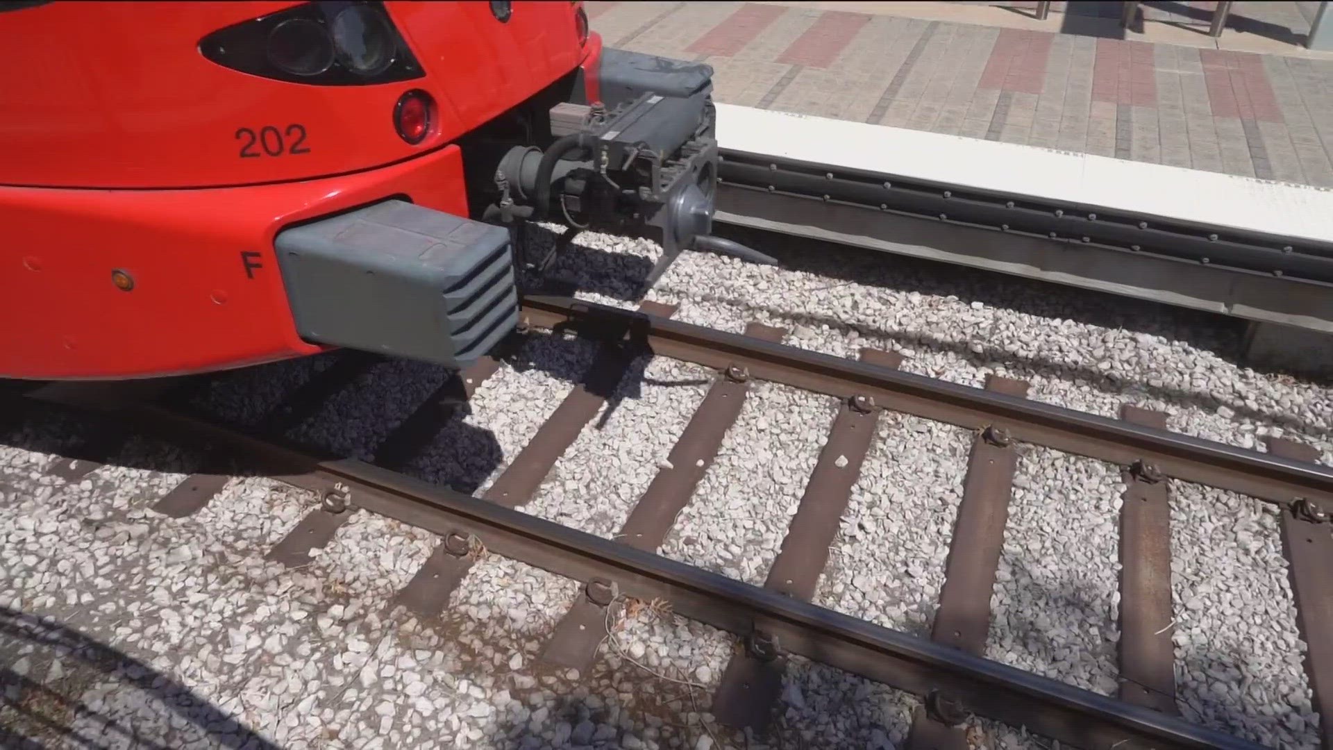 CapMetro railroad tracks warp under extreme heat