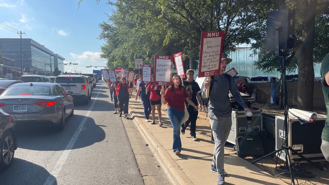 Austin, Texas Ascension Seton Nurses Go On Strike Over Staffing | Kvue.com