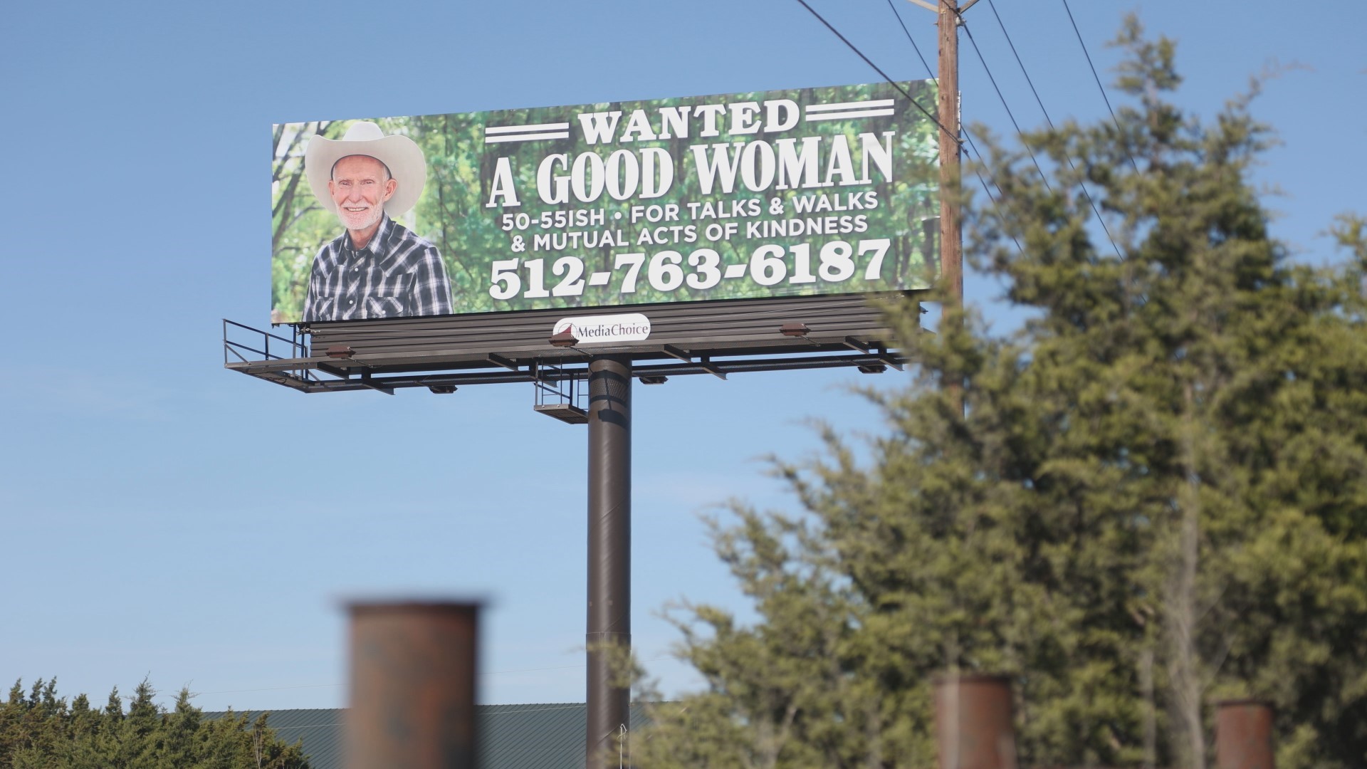 The billboard has been up for a few months and now he's getting anywhere from 30 to 40 calls a day. But Jim Bays is hoping this finds him love.