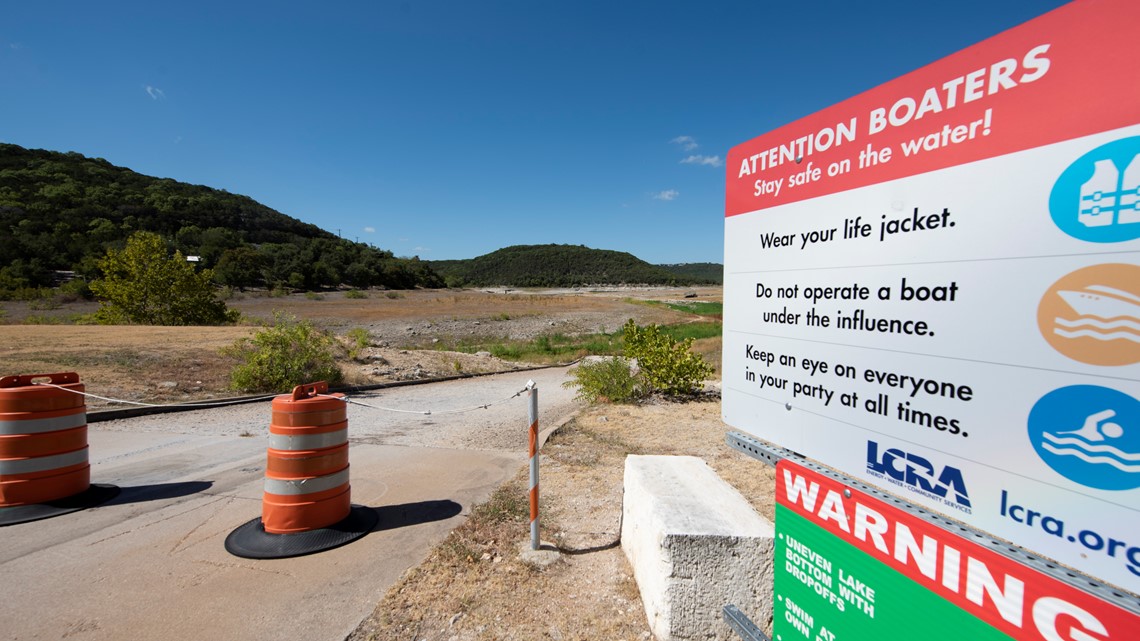 As July heat breaks records, Lake Travis water levels continue to drop