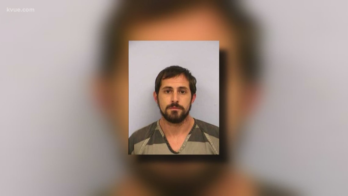 Bounty hunter searching for murder suspect | kvue.com