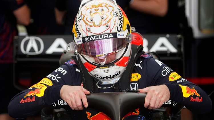 Verstappen takes pole over Hamilton to start U.S. Grand Prix