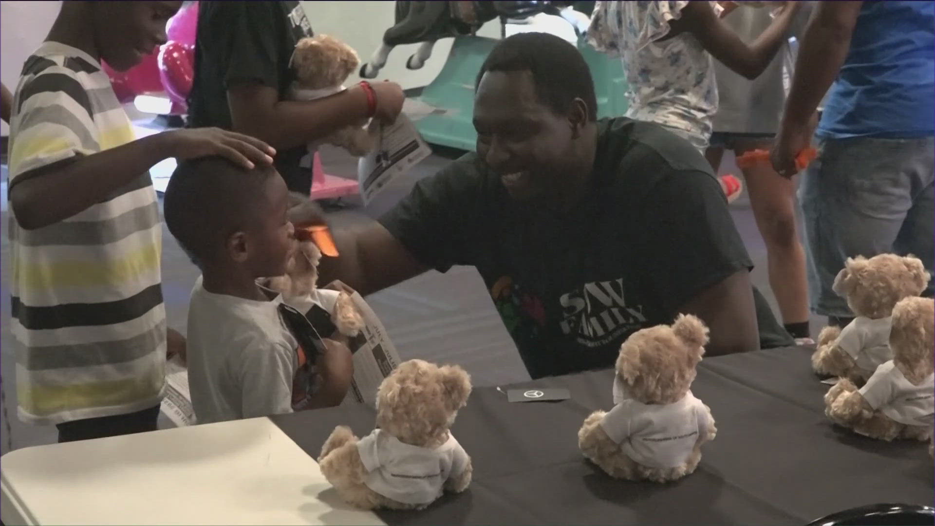 Urban Alchemy is helping low-income kids break the cycles of violence and poverty. It held a youth resource fair in East Austin on Saturday.