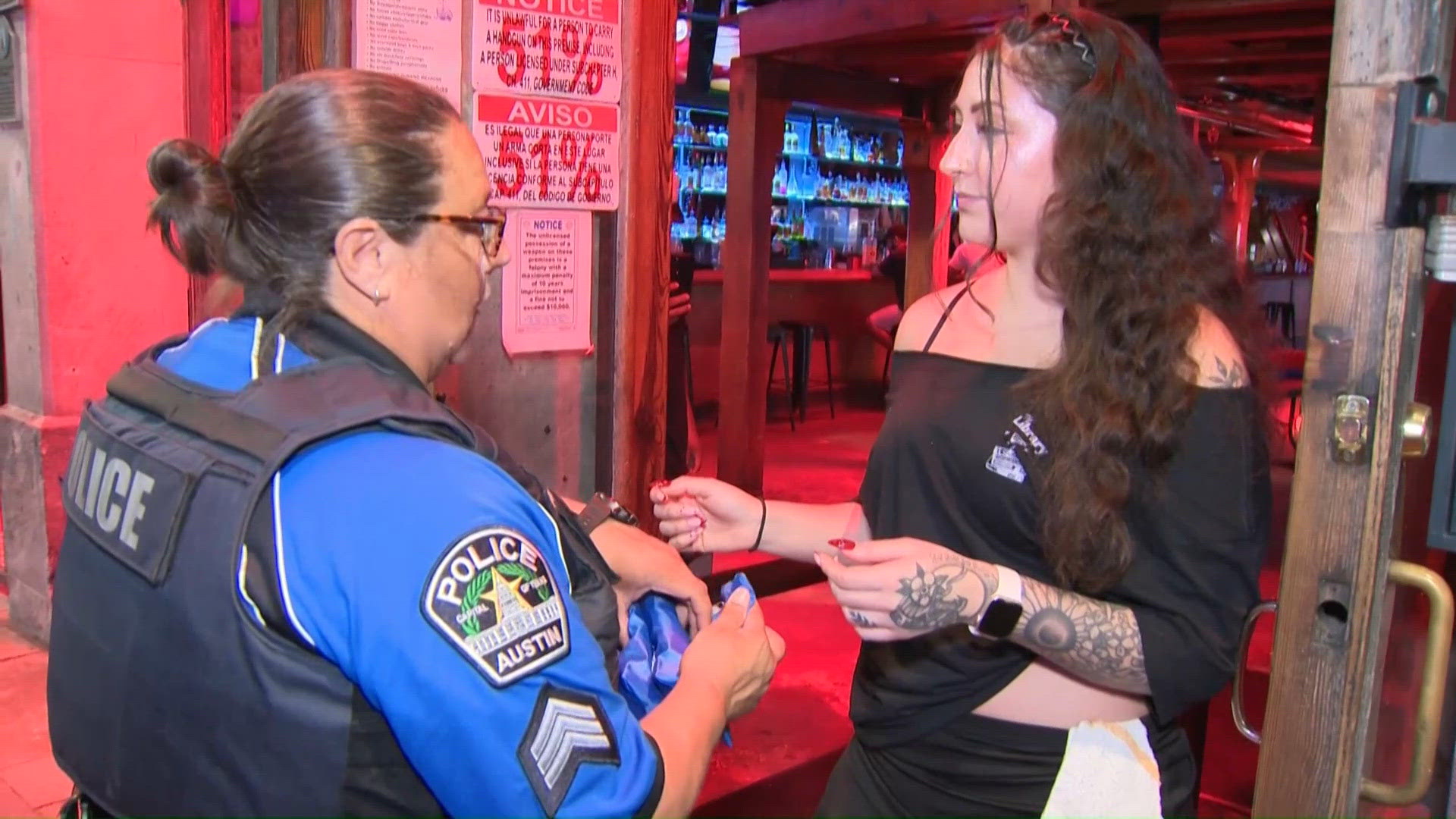 Distribution Bars Examples Austin police distribute Narcan kits to Sixth Street bars following ...