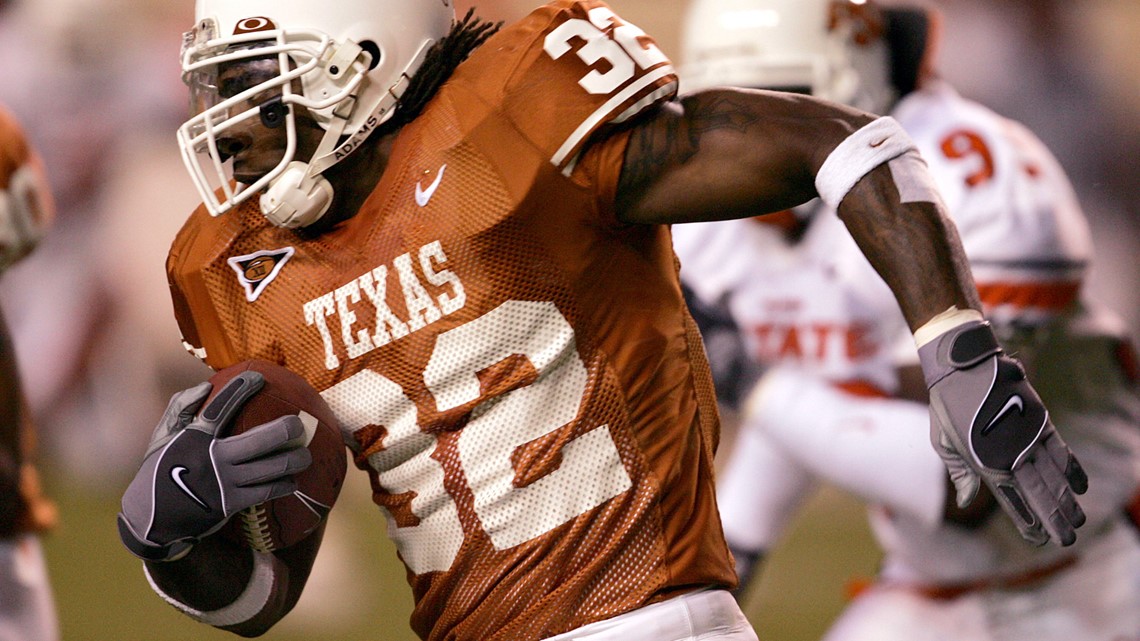 Cedric Benson autographed Jersey (Texas)