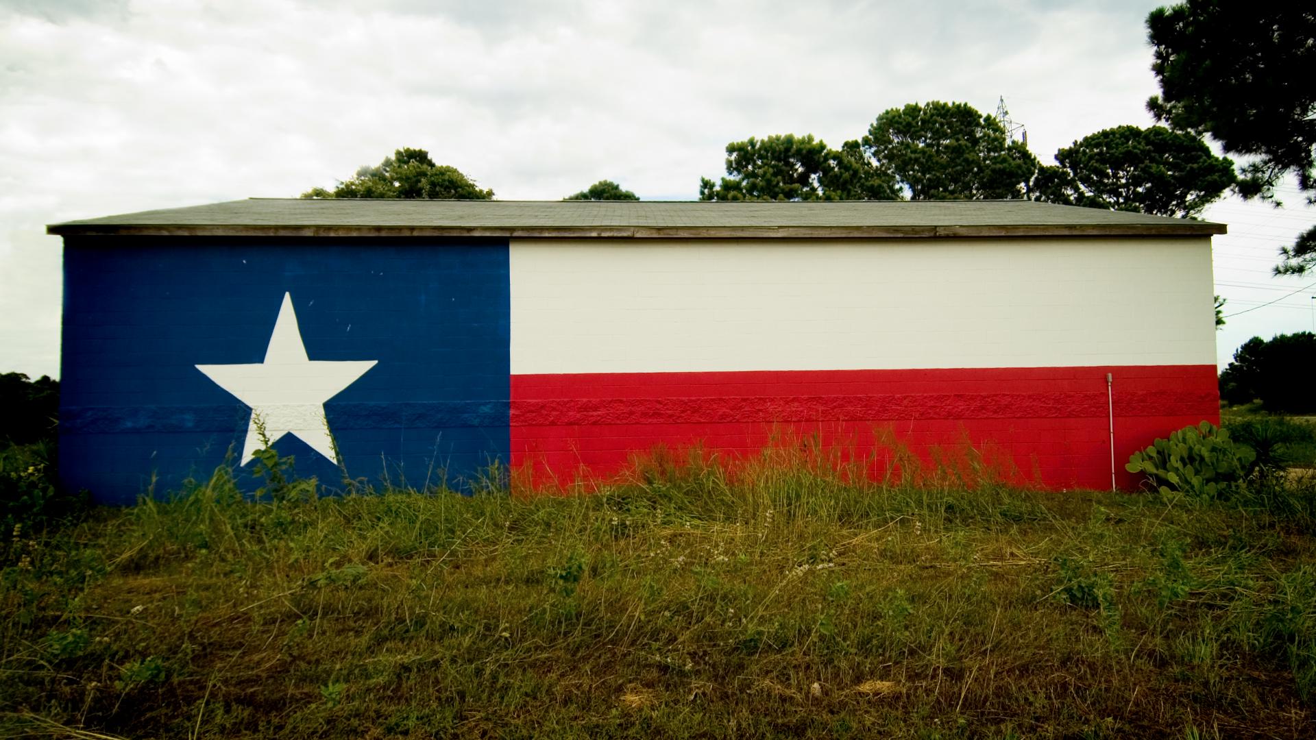 The U.S. Census data shows Texas now has 30.5 million residents.