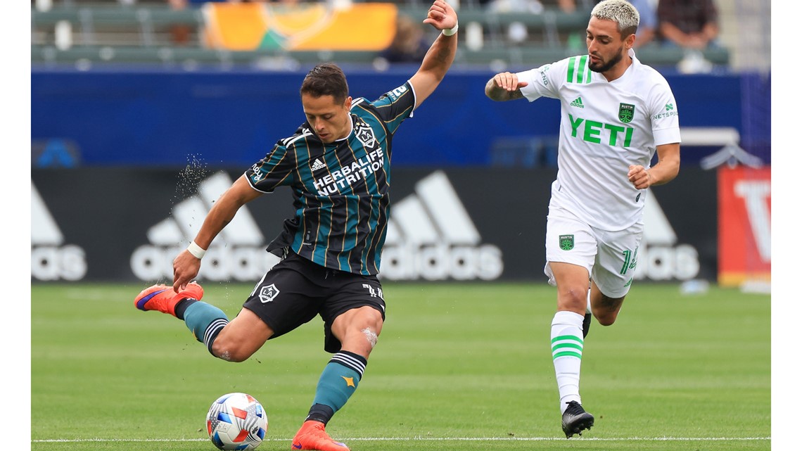 LA Galaxy 3-2 New York Red Bulls: Chicharito s