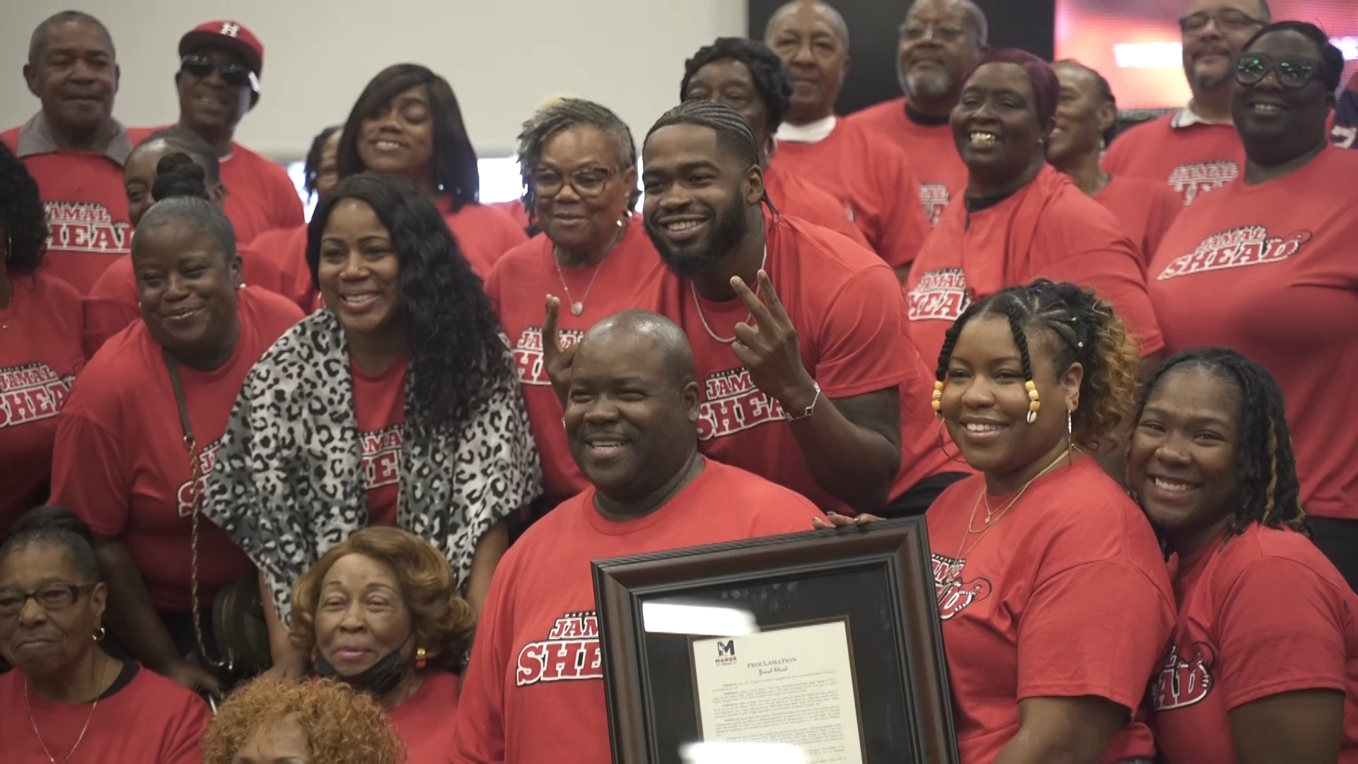 Manor native Jamal Shead returned home to be honored by his old high school ahead of the upcoming NBA season.