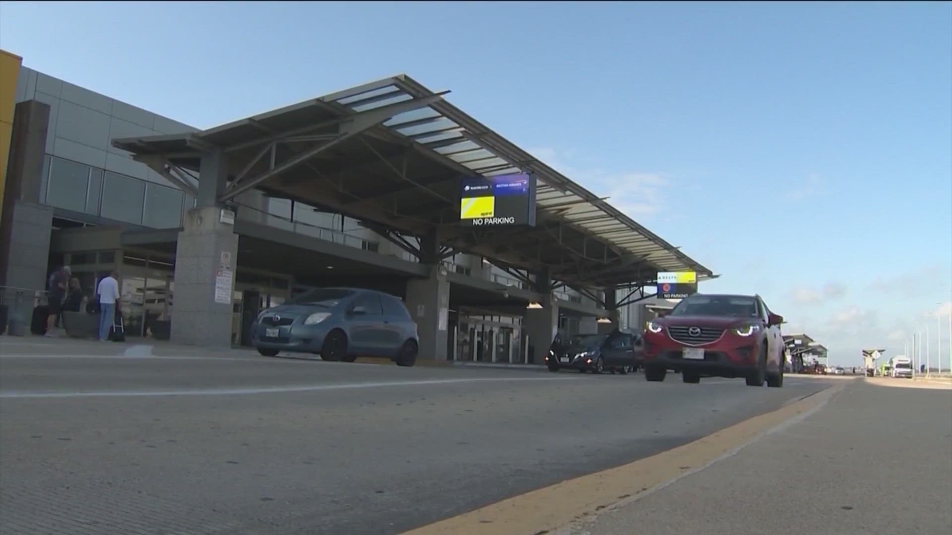 The latest plan for Project Connect does not extend a light rail route to the Austin airport. Now the Airport Advisory Commission is requesting alternative options.