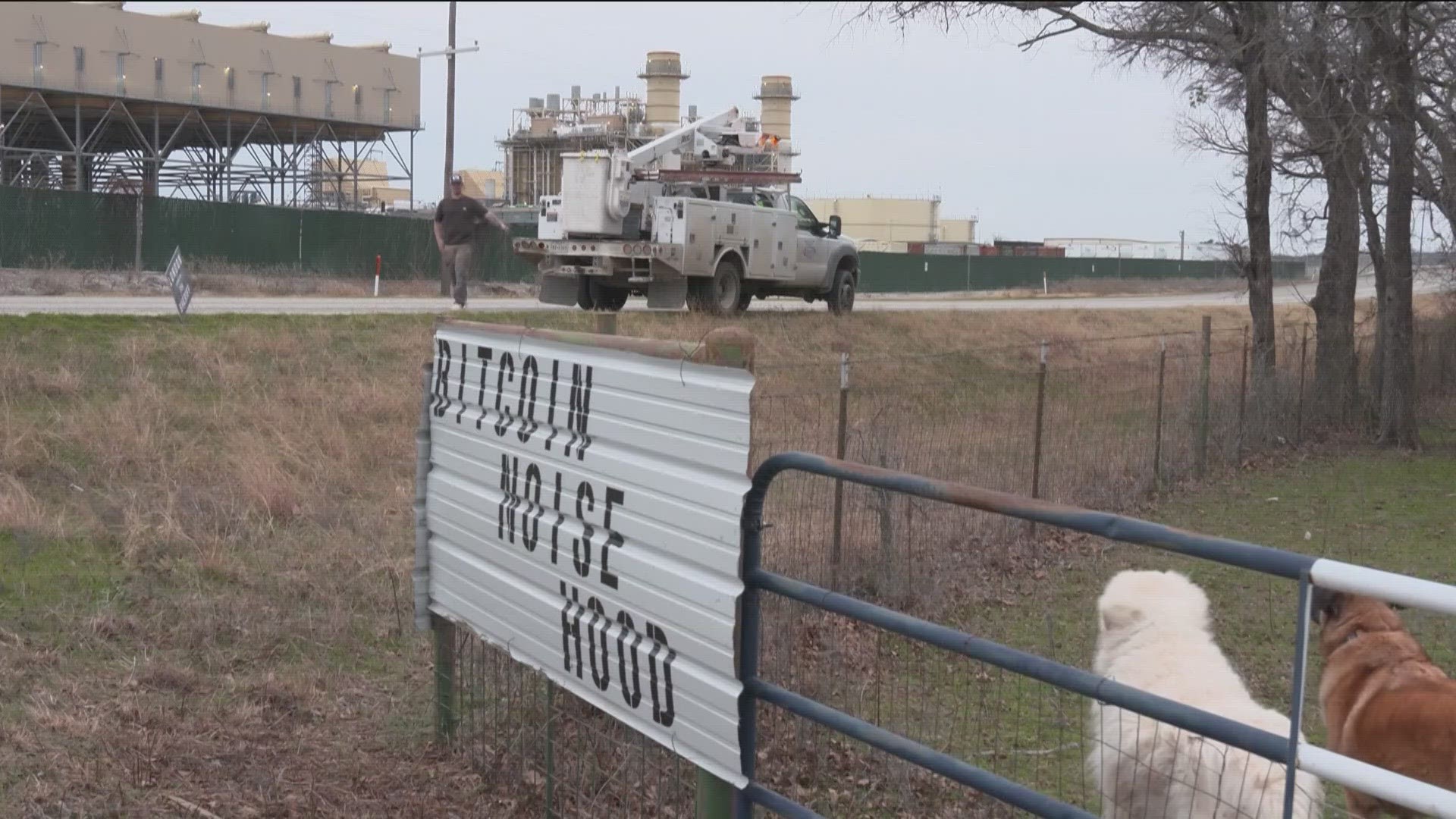 Granbury residents claim a loud hum is being caused by bitcoin mining.