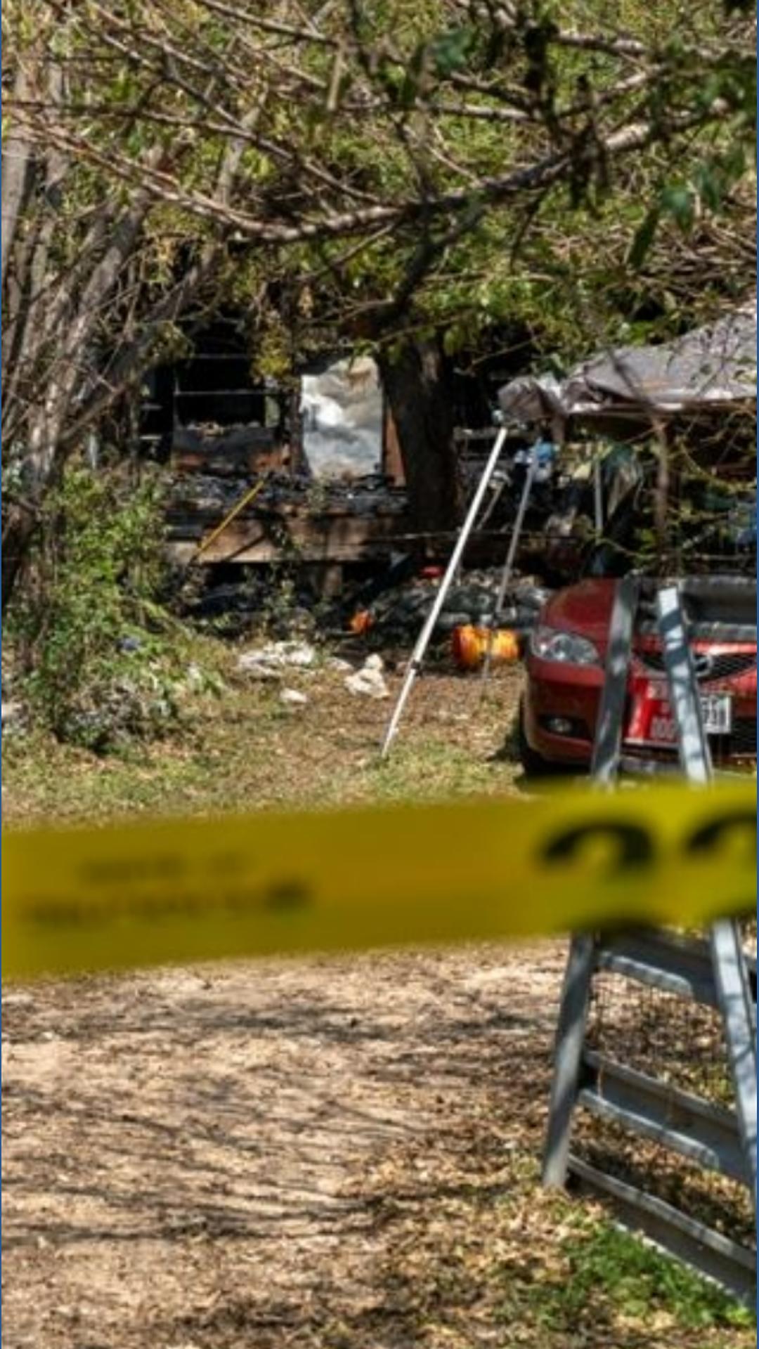 Central East Austin fire leaves 2 people dead | kvue.com