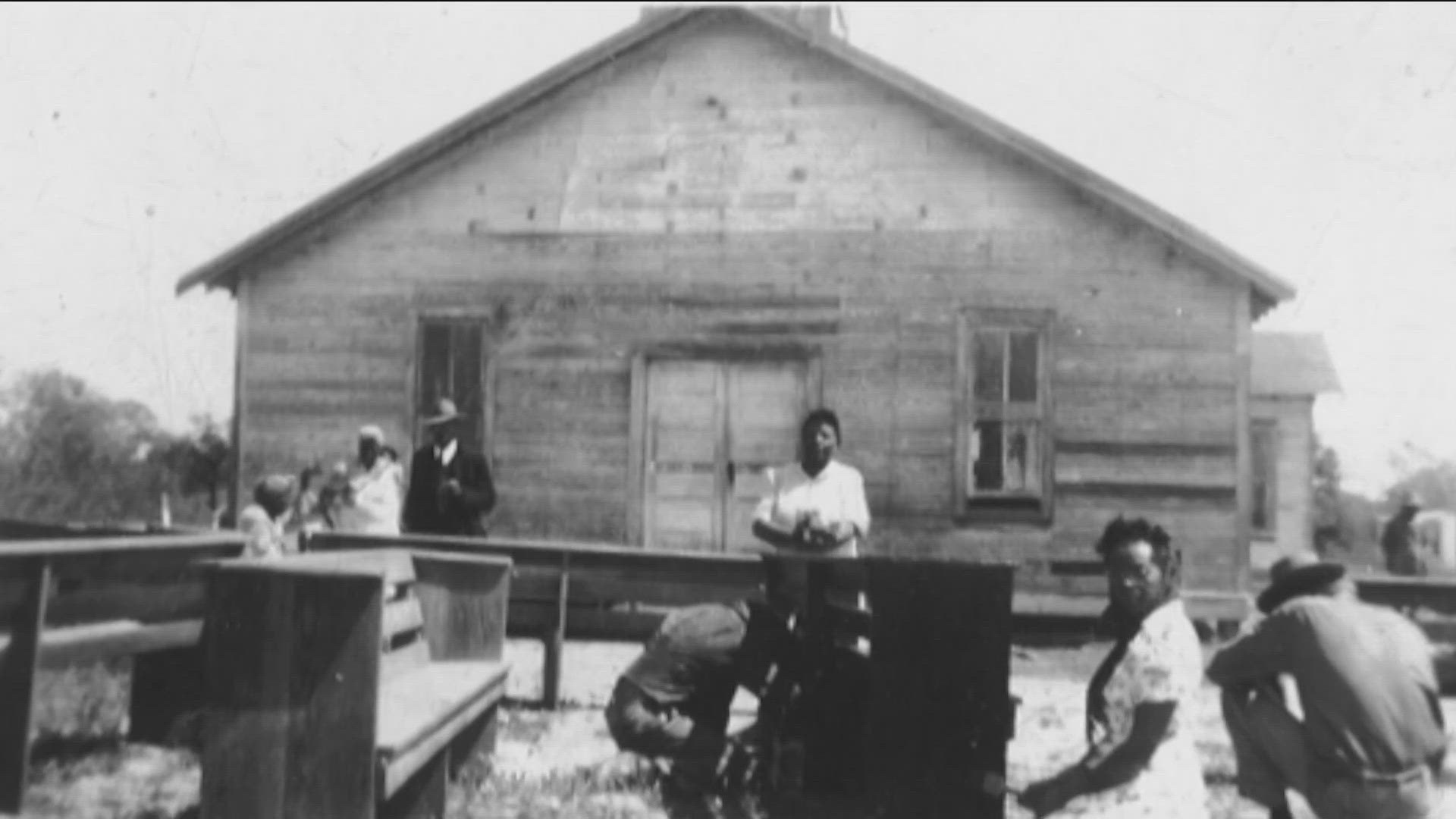 Once liberated, many African Americans fled from the racism of the cities and formed communities of their own in the countryside.