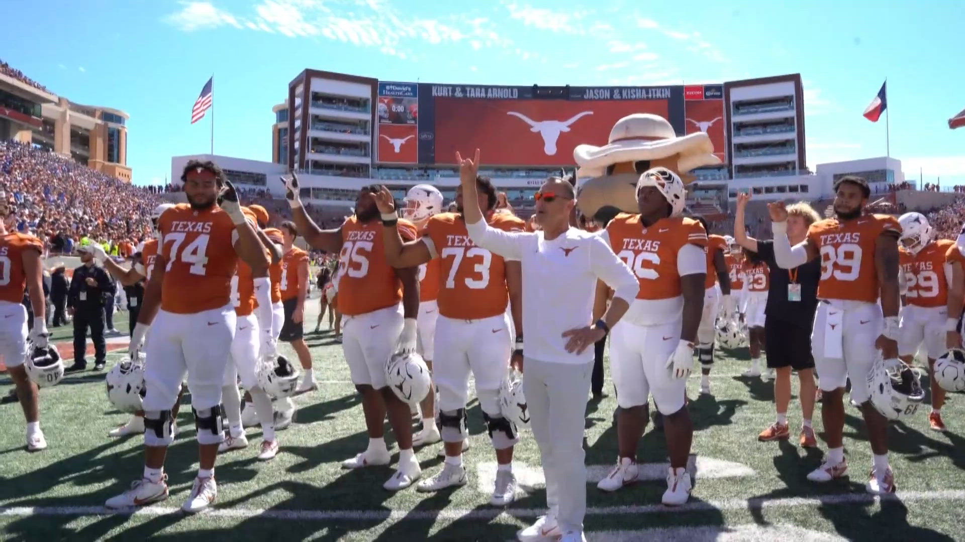 Texas tops Tennessee in defensive battle in Knoxville | kvue.com