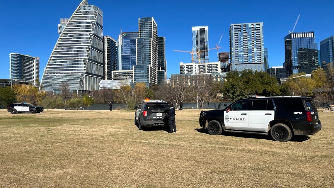 1 person injured with machete near Auditorium Shores Austin PD