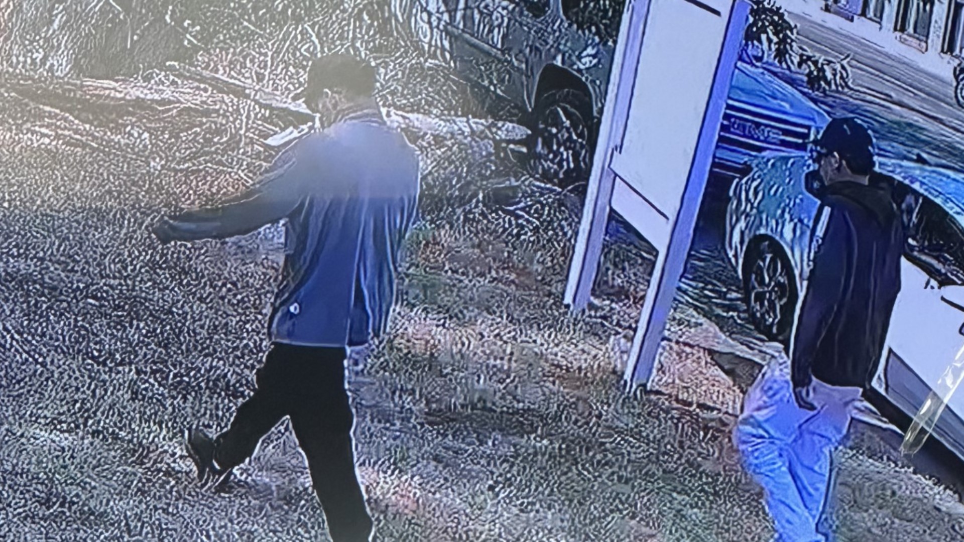 Manor Police Searching For 2 Armed Robbery Suspects | Kvue.com