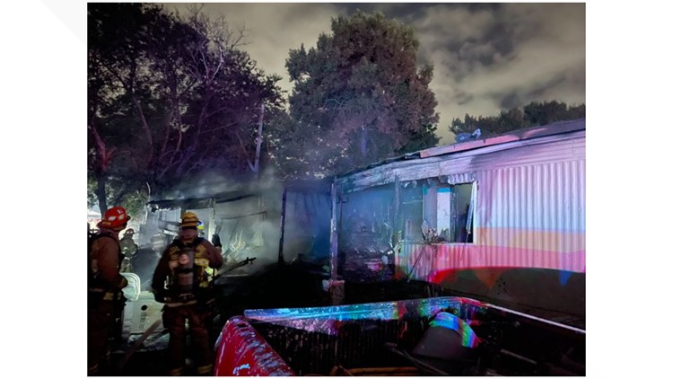 Fire at mobile homes sends 6 people, including 3 children, to hospitals