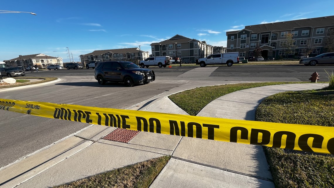 APD: Man Shot And Killed Holding BB Gun | Kvue.com