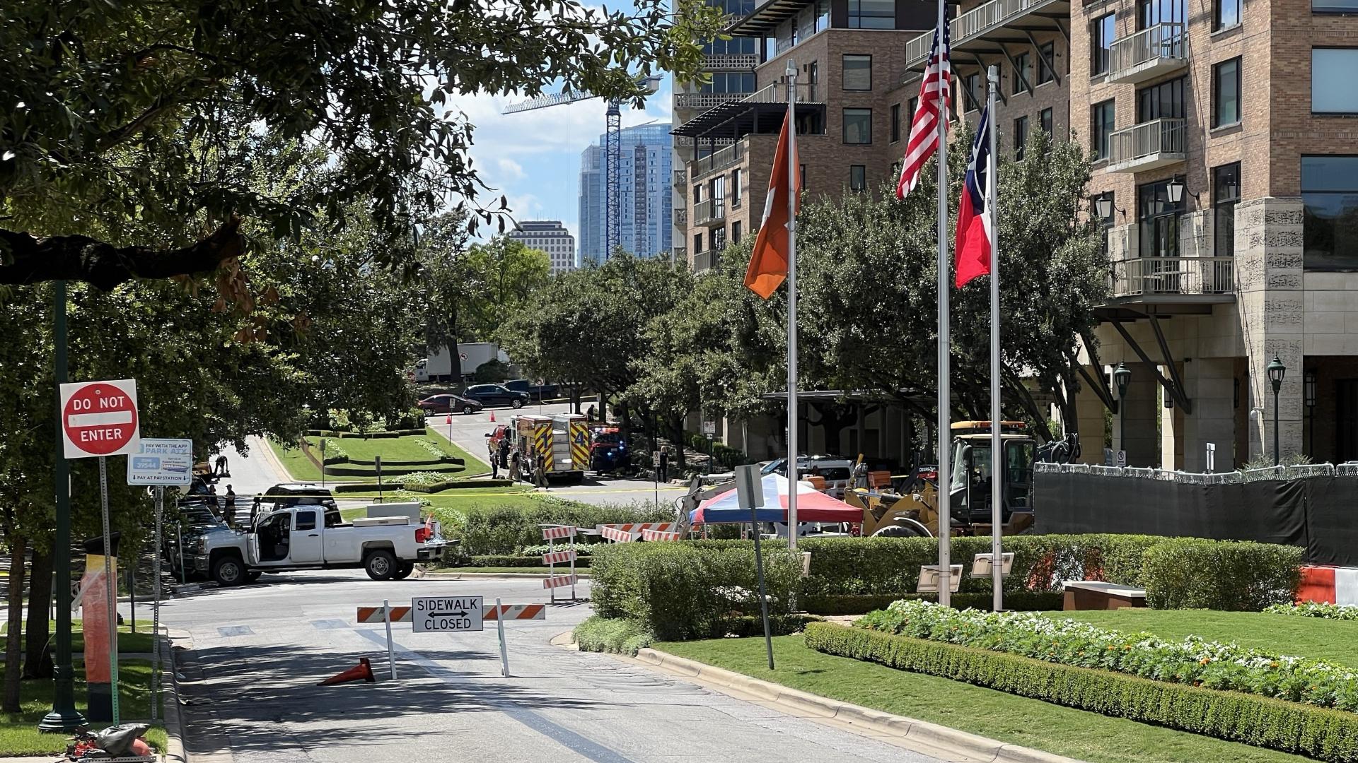 UT Austin gas leak causes temporary road closures kvue