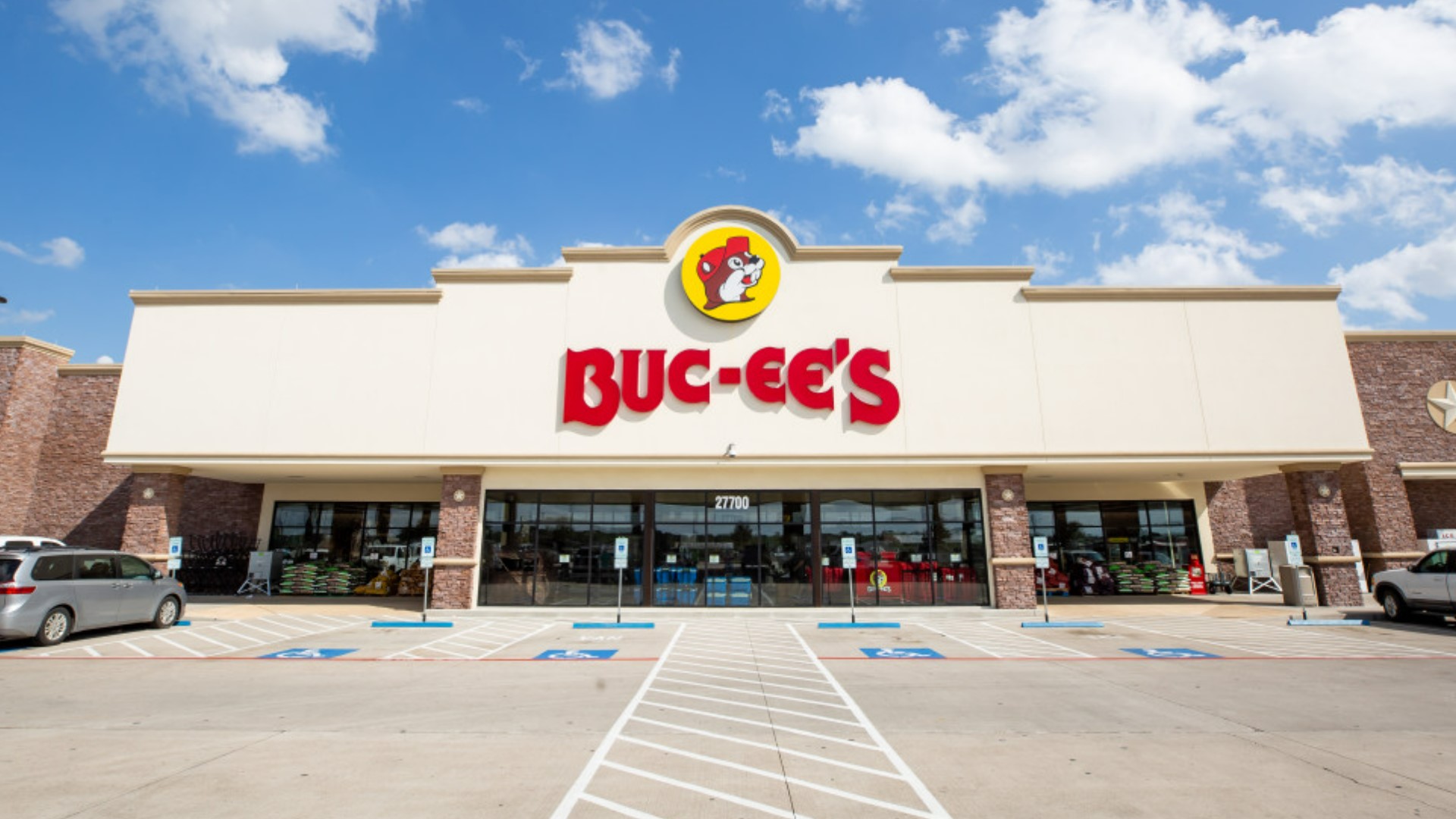 Luling already had a Buc-ee's, but a new 75,000-square-foot location will replace it.