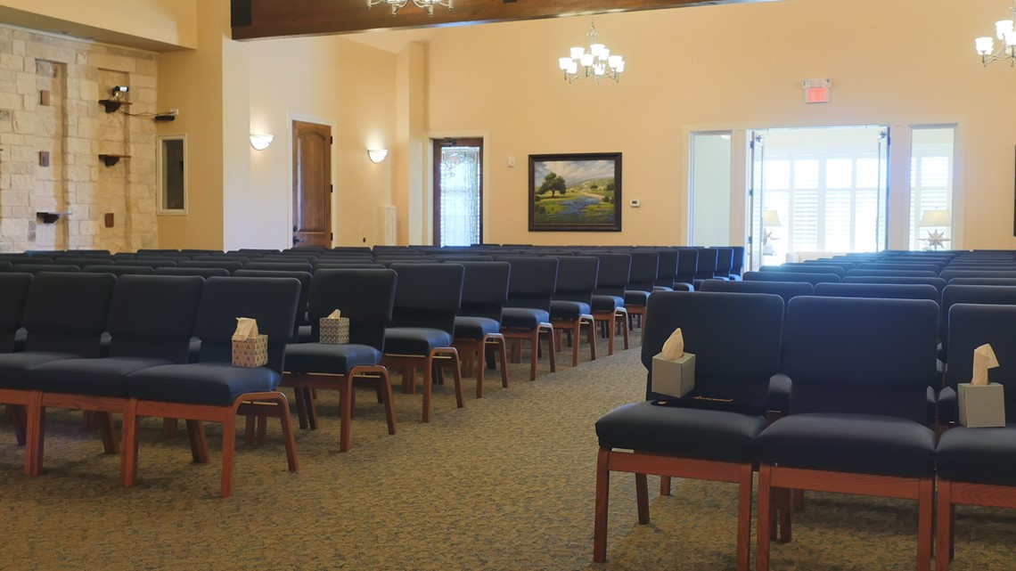 Austin funeral homes continue different ways of hosting funeral
