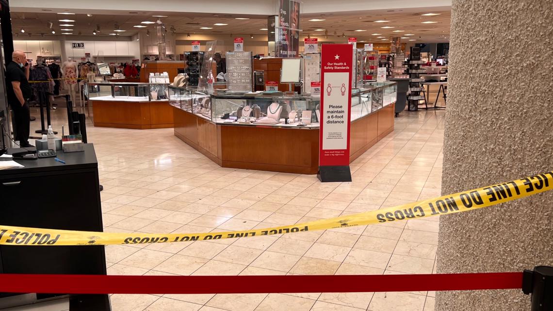 Macy's Jewelry Counter At Barton Creek Square Mall Robbed | Kvue.com