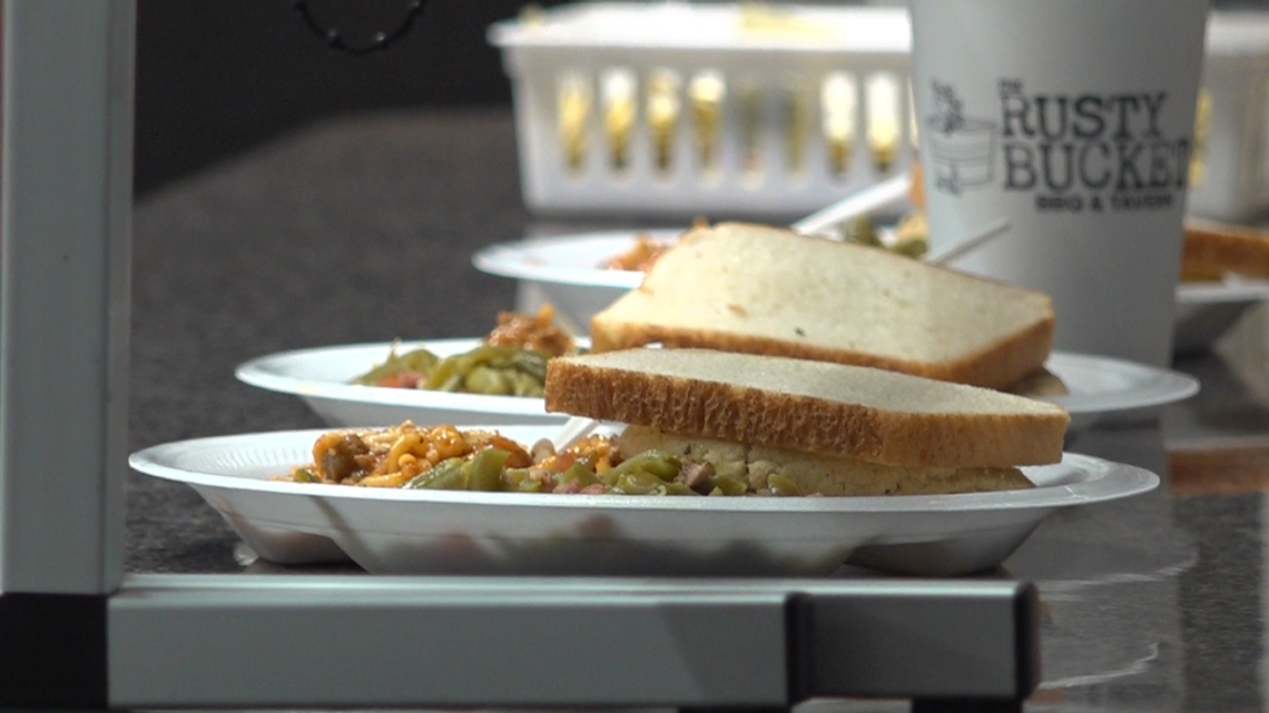 Manor ISD offering free summer meals to children 18 years old and younger