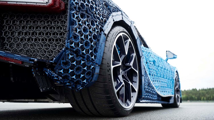 This Insane Life-Size Lego Technic Bugatti Chiron Is Drivable