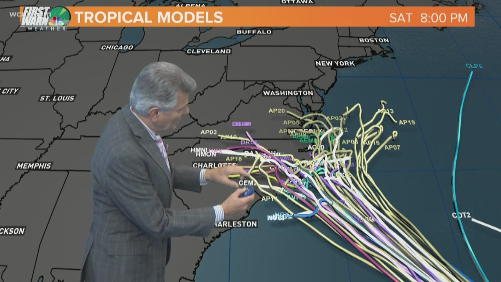 With wind speeds of 140 mph, the powerful Hurricane Florence remains a Category 4 storm as it makes its way toward the Carolina coast.