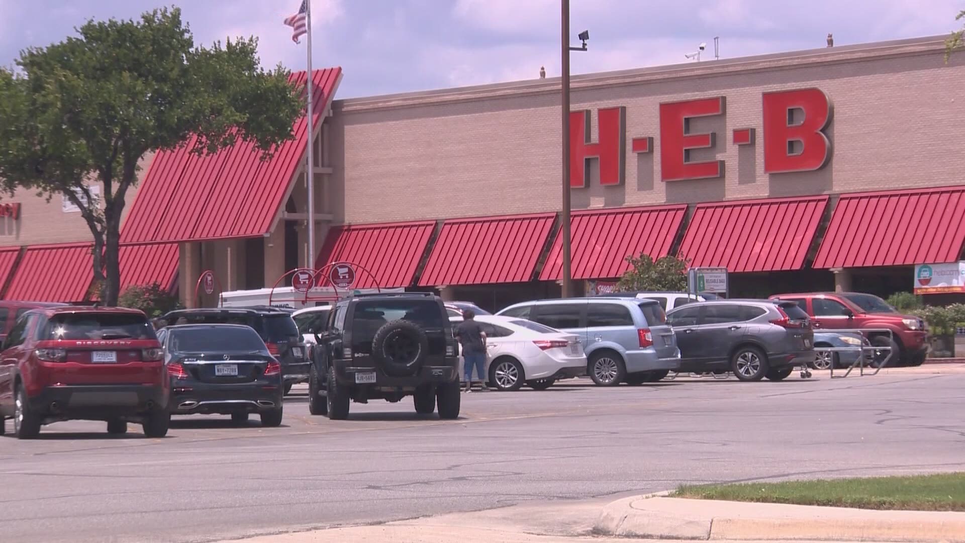 H-E-B will break ground the two new stores this summer. They are scheduled to open in the fall of 2022.