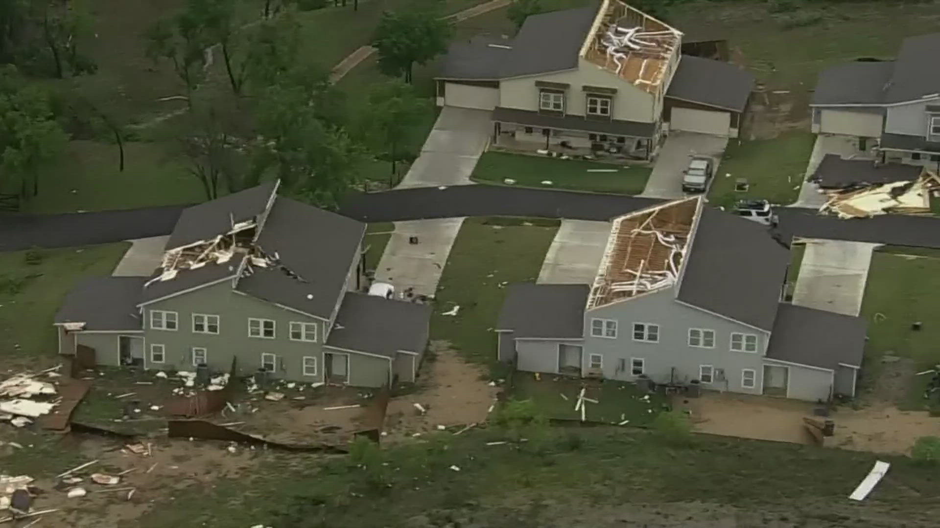 North Texas storms: Potential tornado leaves damage behind | kvue.com