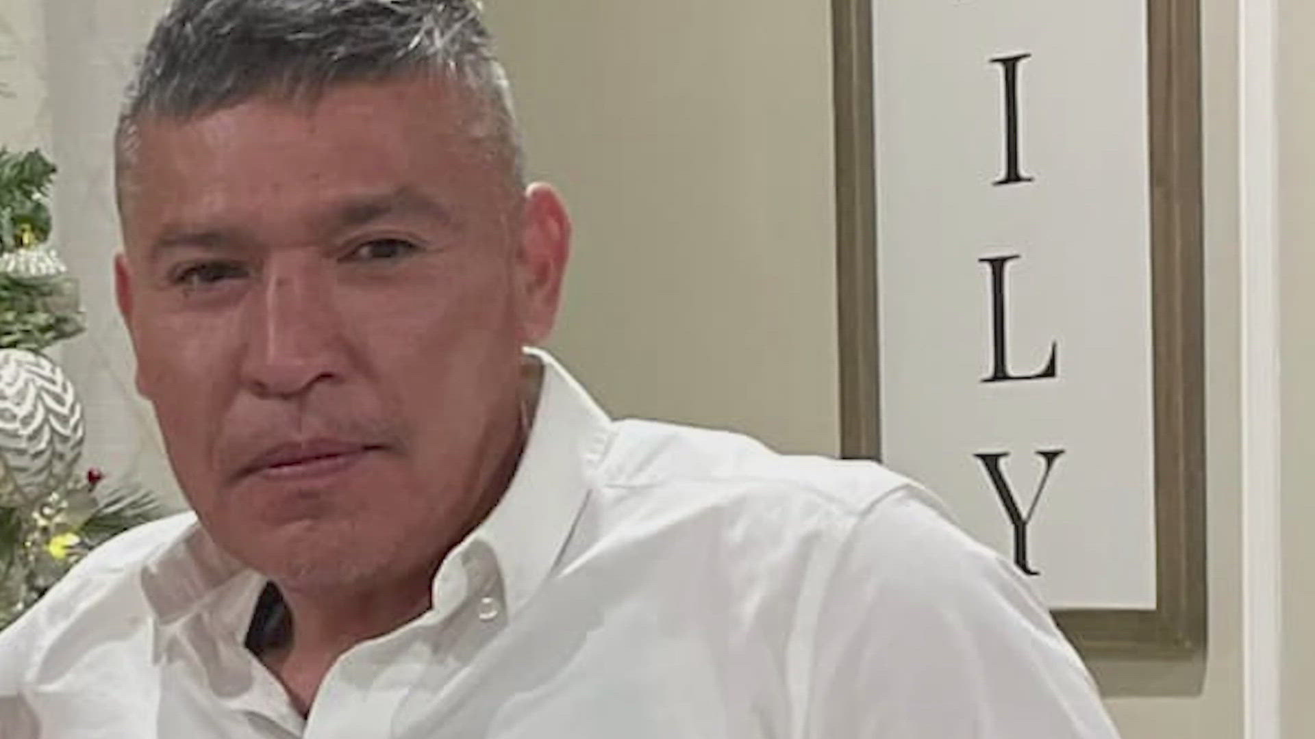 Newly released security video shows Rigoberto Badillo wandering alone after his midnight release from Kaufman County Jail in freezing temperatures.