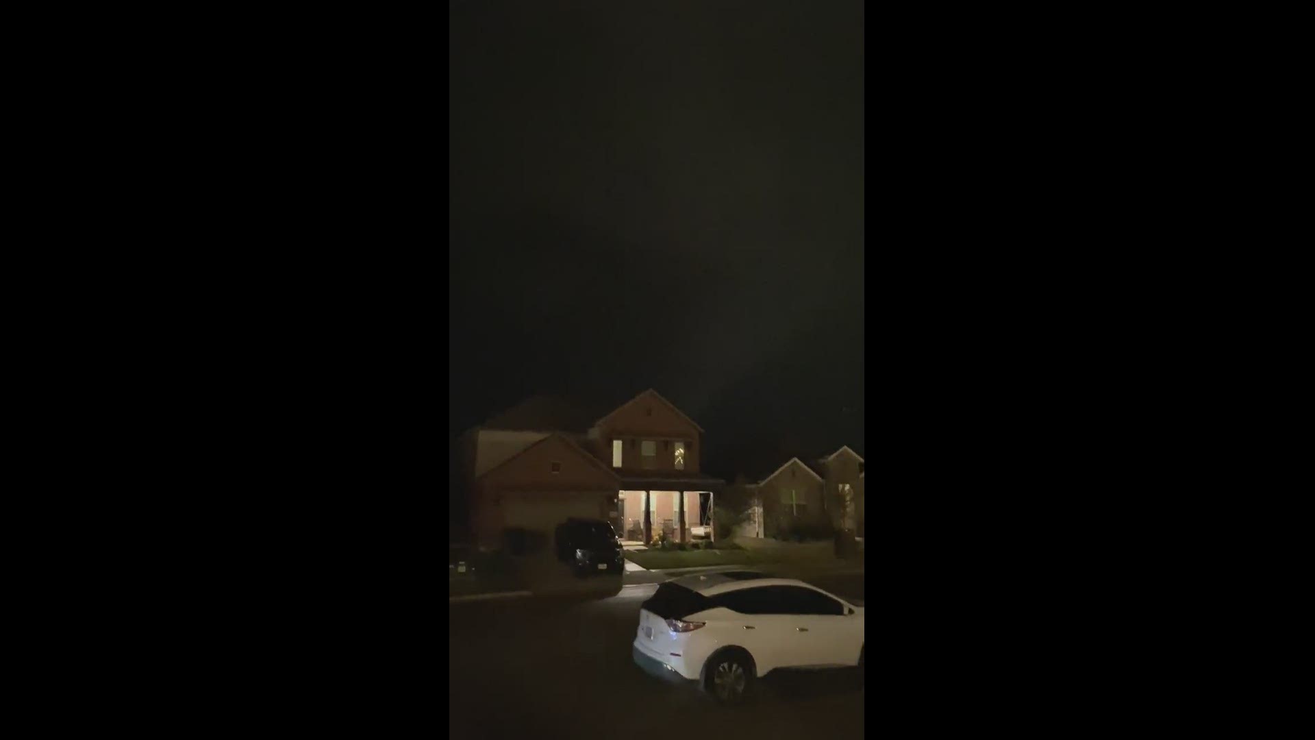 Storm moves through Aubrey, Texas, north of 380
Credit: Rene Wimmer