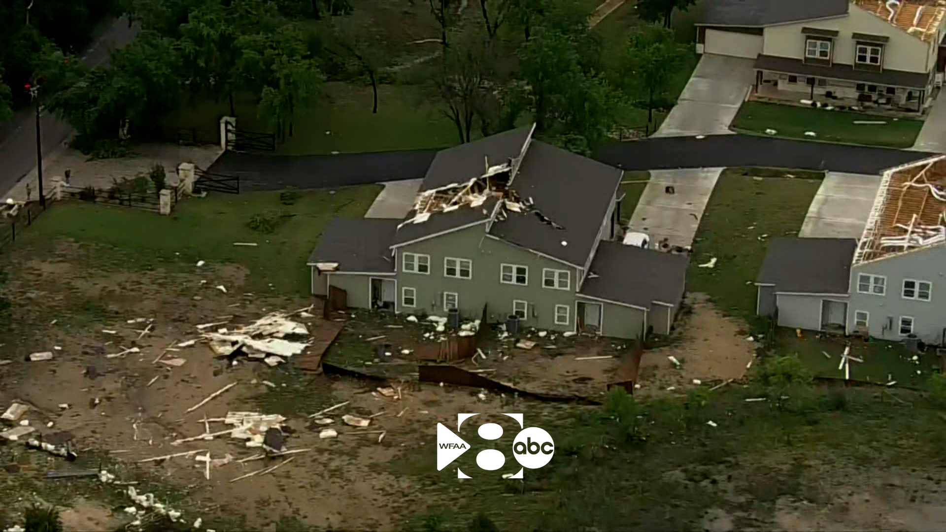 North Texas storms: Potential tornado leaves damage behind | kvue.com